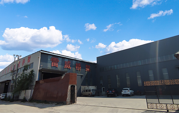 电缆桥架_槽式桥架_热浸锌不锈钢-河北雷威金属制品有限公司(图1)