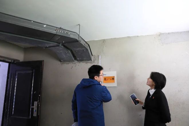 储藏室交付变成“电缆房”能退吗？丨宿法说案(图2)